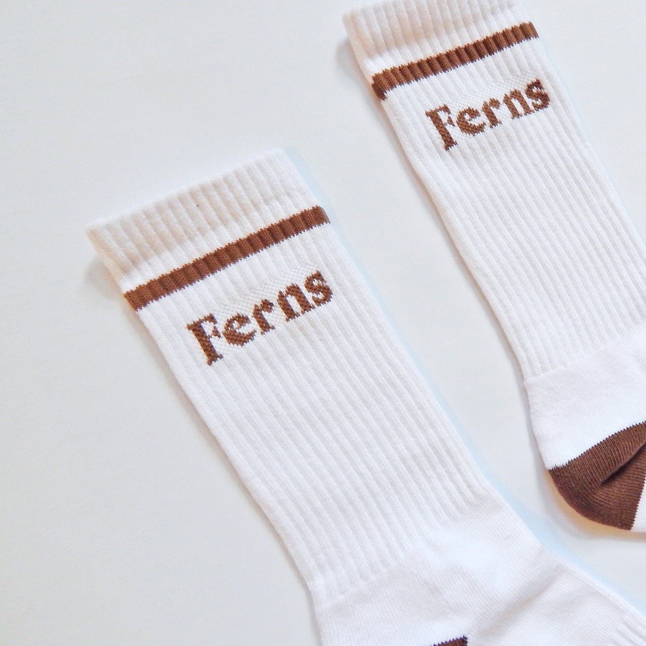 Fern Crew Socks Soil